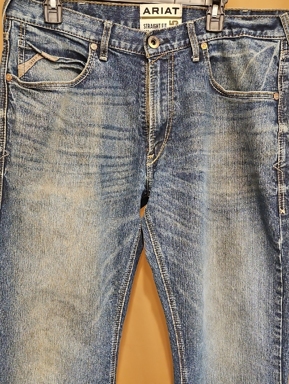Ariat Men's Straight Fit Faded Blue Denim Jeans 36/36